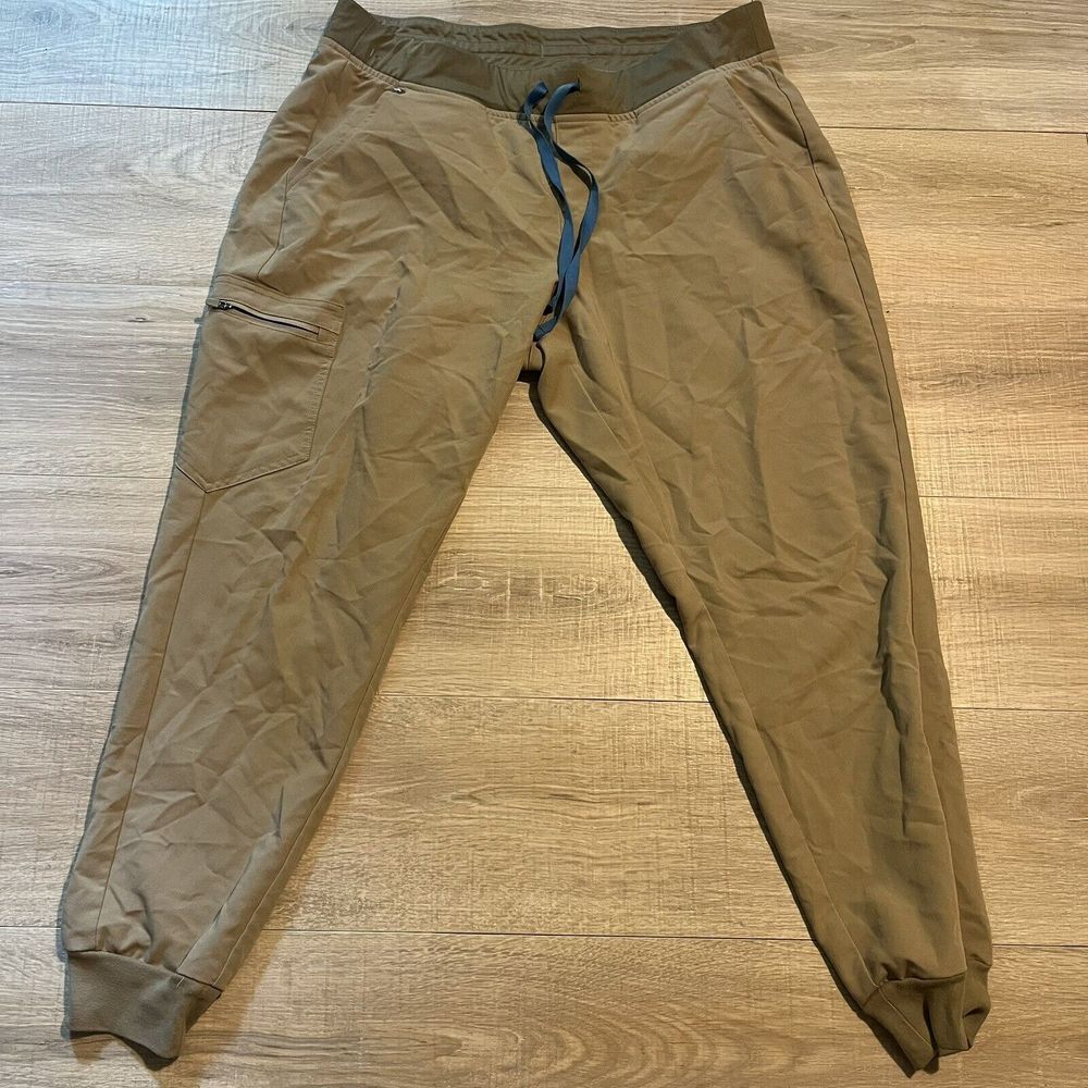 FIGS Pants Mens XL Technical Collection Cairo Cargo Brown  Stretch